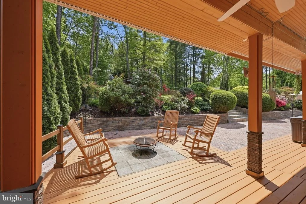 Photo of 10929 HOWLAND DRIVE