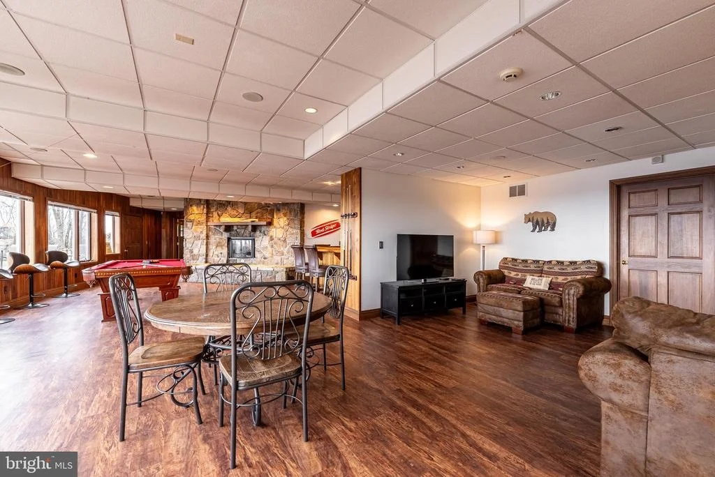 Photo of 1200 MOUNTAINVIEW DRIVE