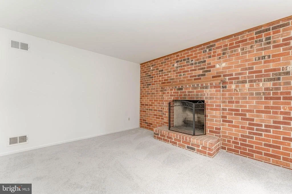 Photo of 1239 UPTON CIRCLE