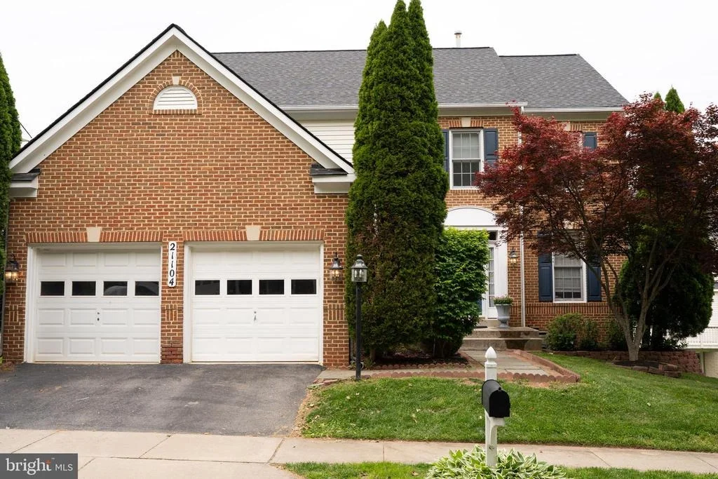 Photo of 21104 HICKORY FOREST WAY