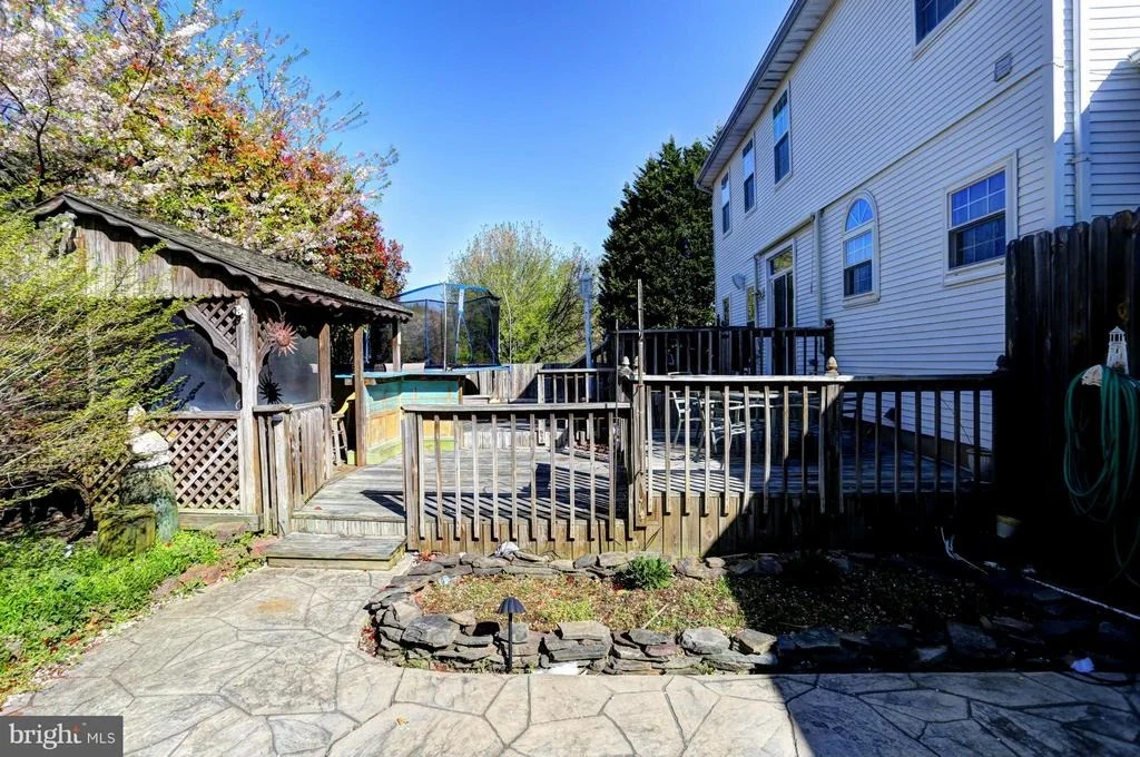 Photo of 3030 LORING DRIVE