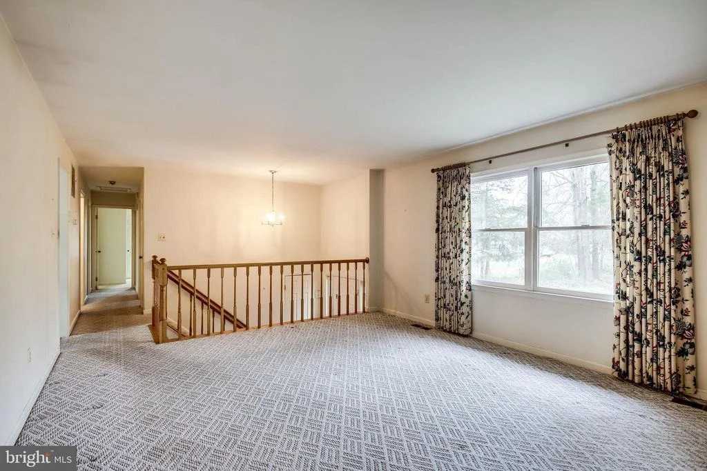 Photo of 5550 JACLYN DRIVE