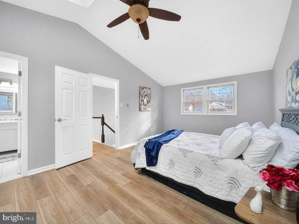 Photo of 18011 SILVER LEAF DRIVE