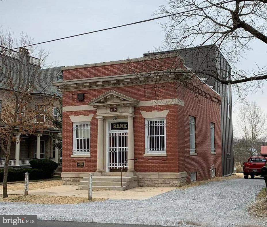 Photo of 3424 UNIONTOWN ROAD