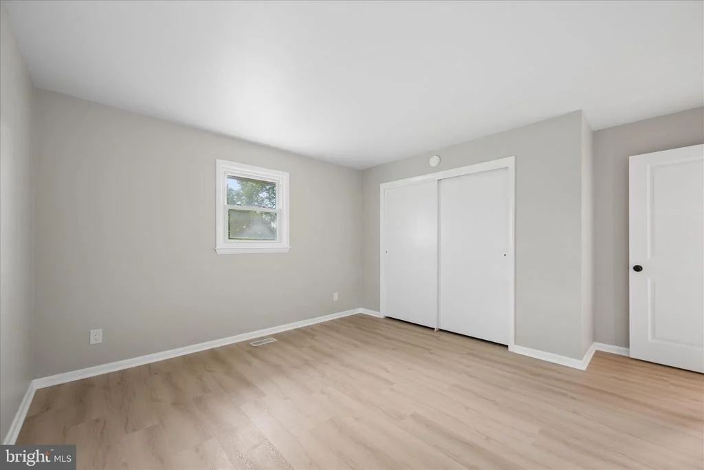 Photo of 7052 LINGANORE ROAD
