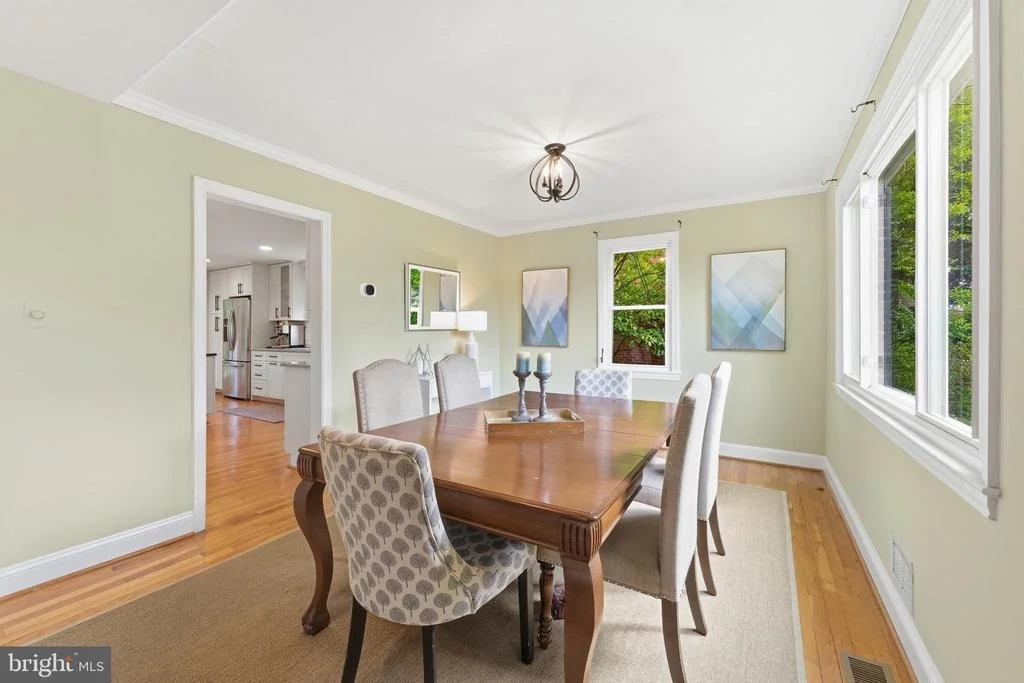 Photo of 1102 MEURILEE LANE