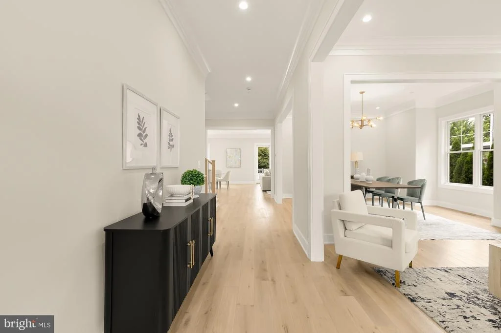 Photo of 9512 FOREST ROAD
