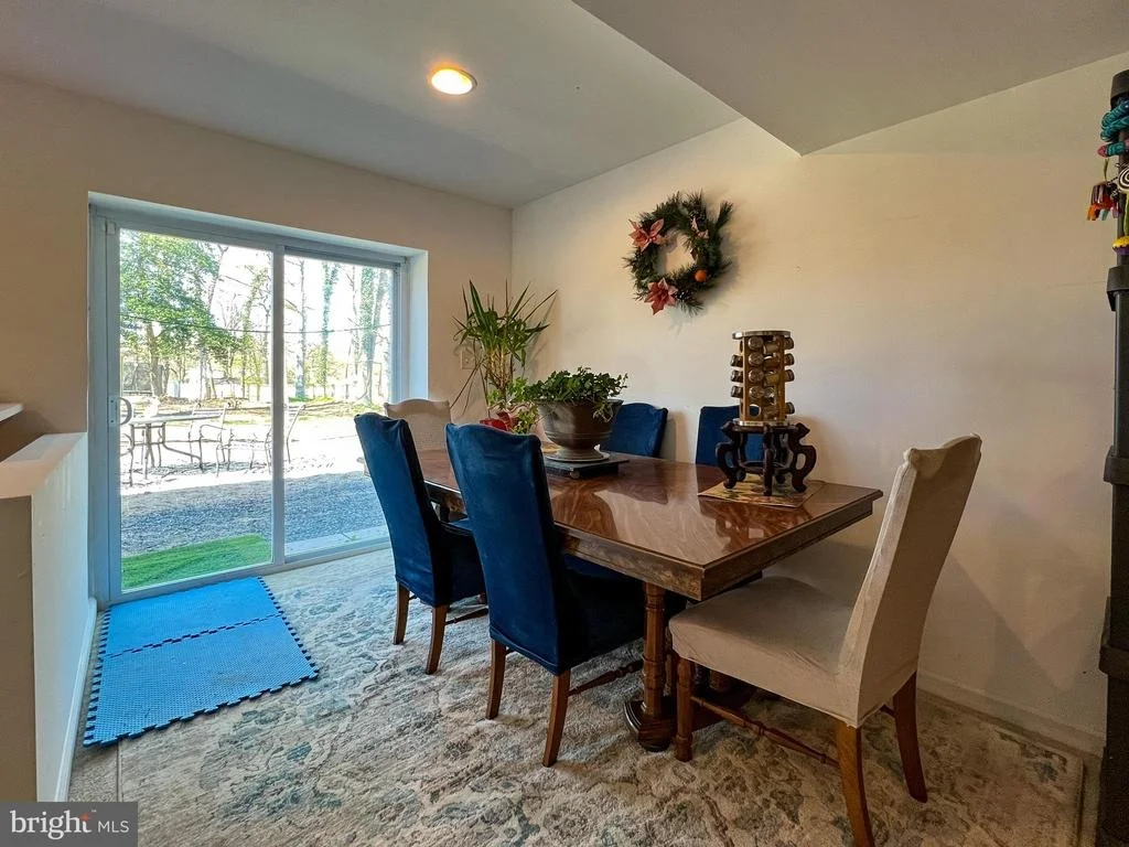 Photo of 9601 ROOSTER LANE