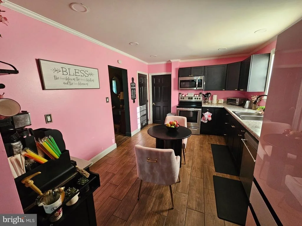 Photo of 308 BRADLEY ROAD