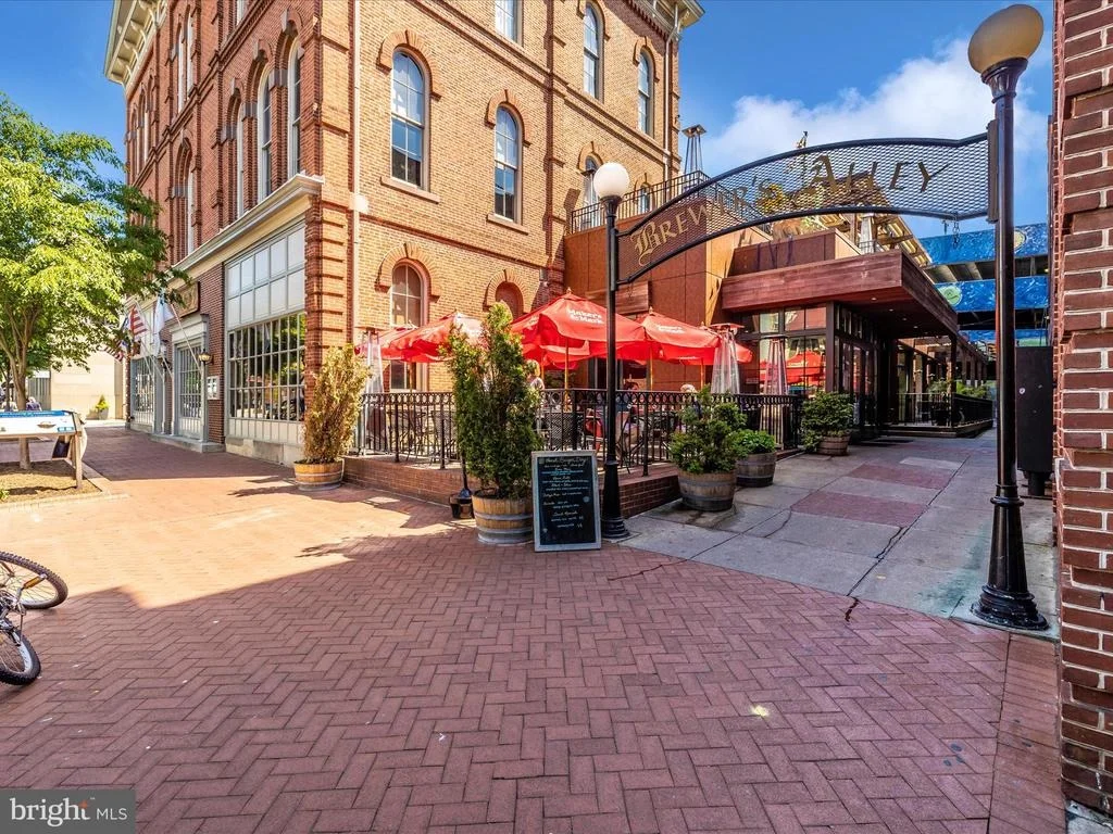 Photo of 16 KLINE BOULEVARD