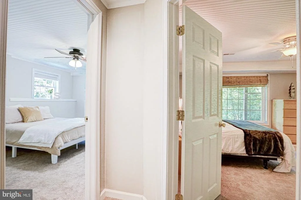 Photo of 119 N MEADOW DRIVE