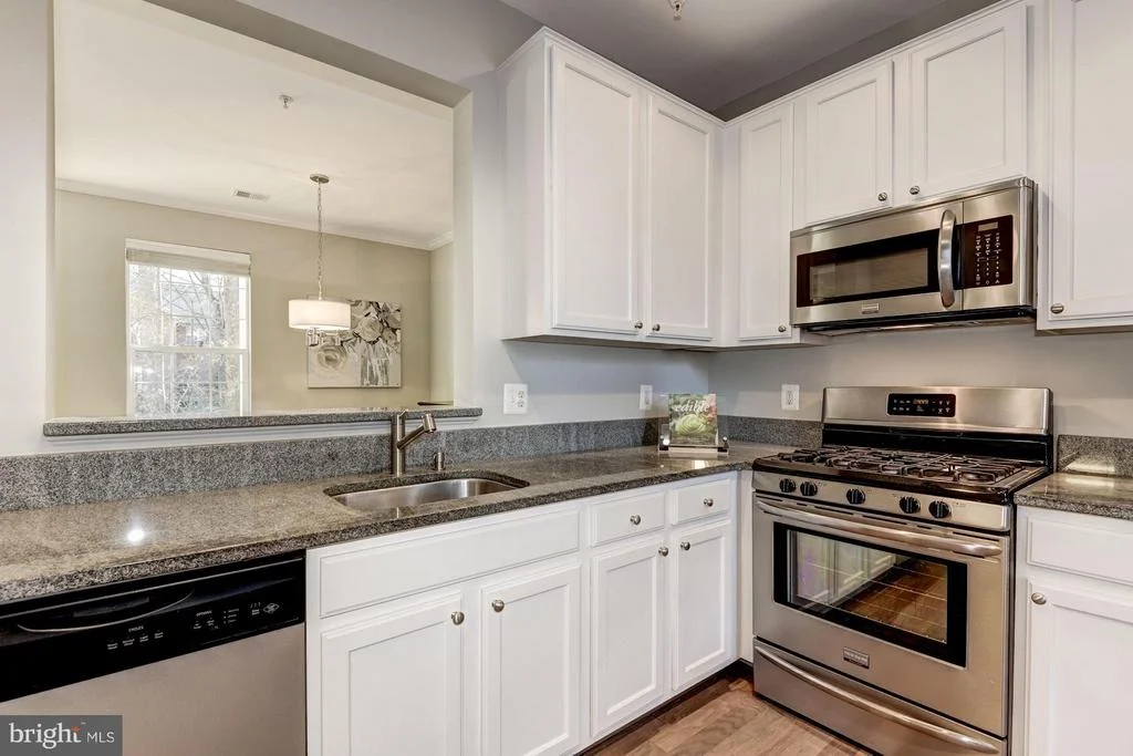 Photo of Unit M at 1307 WINDLEAF DRIVE