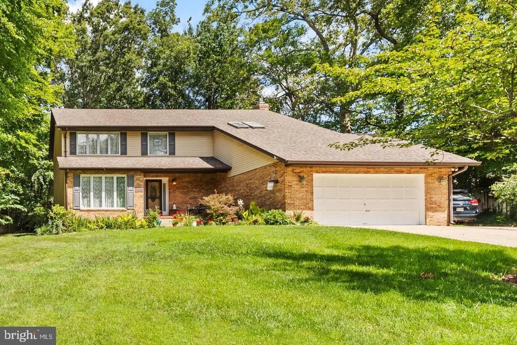 Photo of 100 ORIOLE LANE