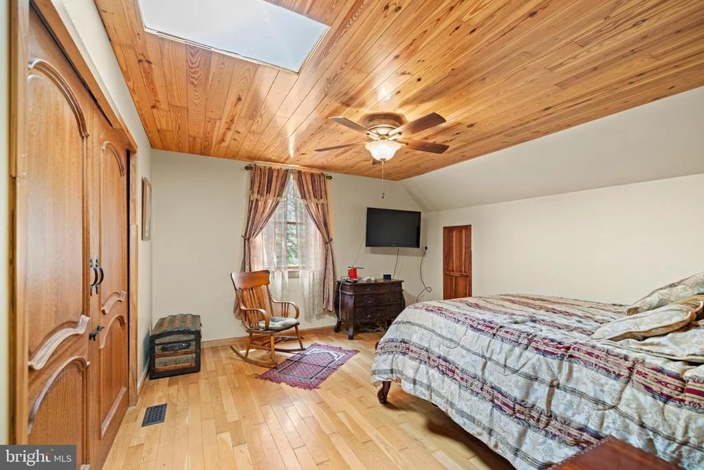 Photo of 362 DELL PERKINS ROAD