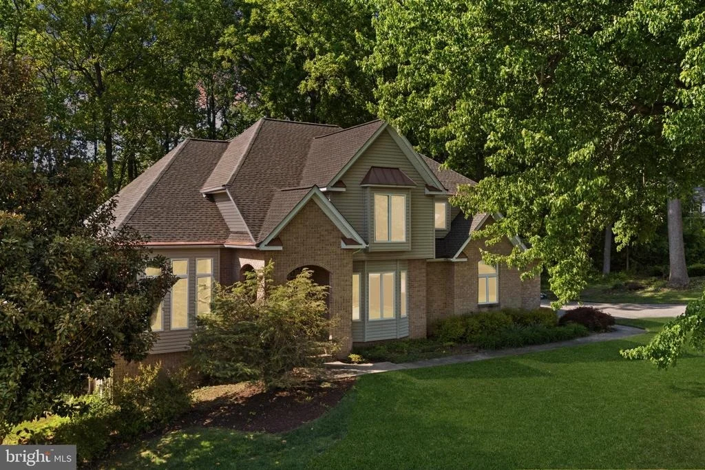 Photo of 1809 SPARKS DRIVE