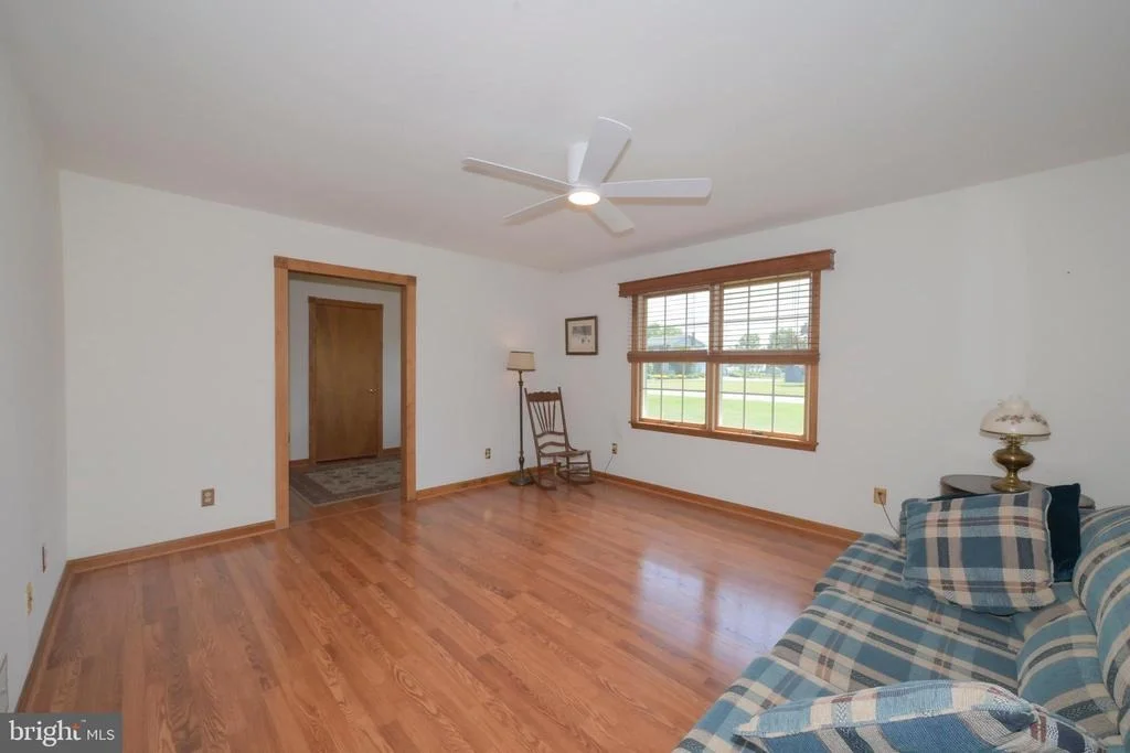 Photo of 508 LAKE DRIVE
