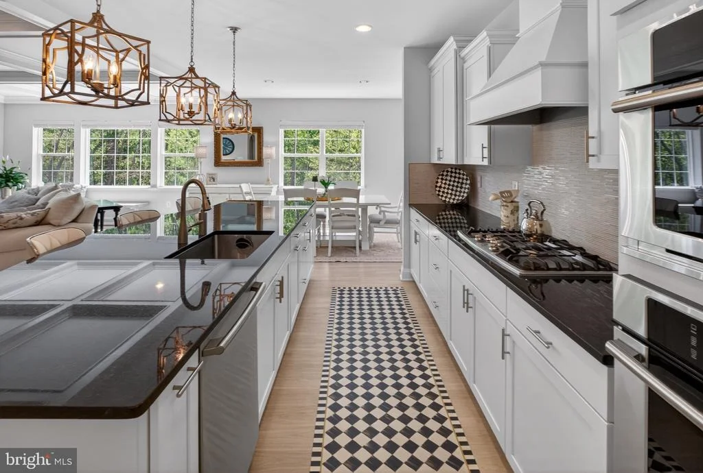 Photo of 18117 WEAVERS MILL LANE