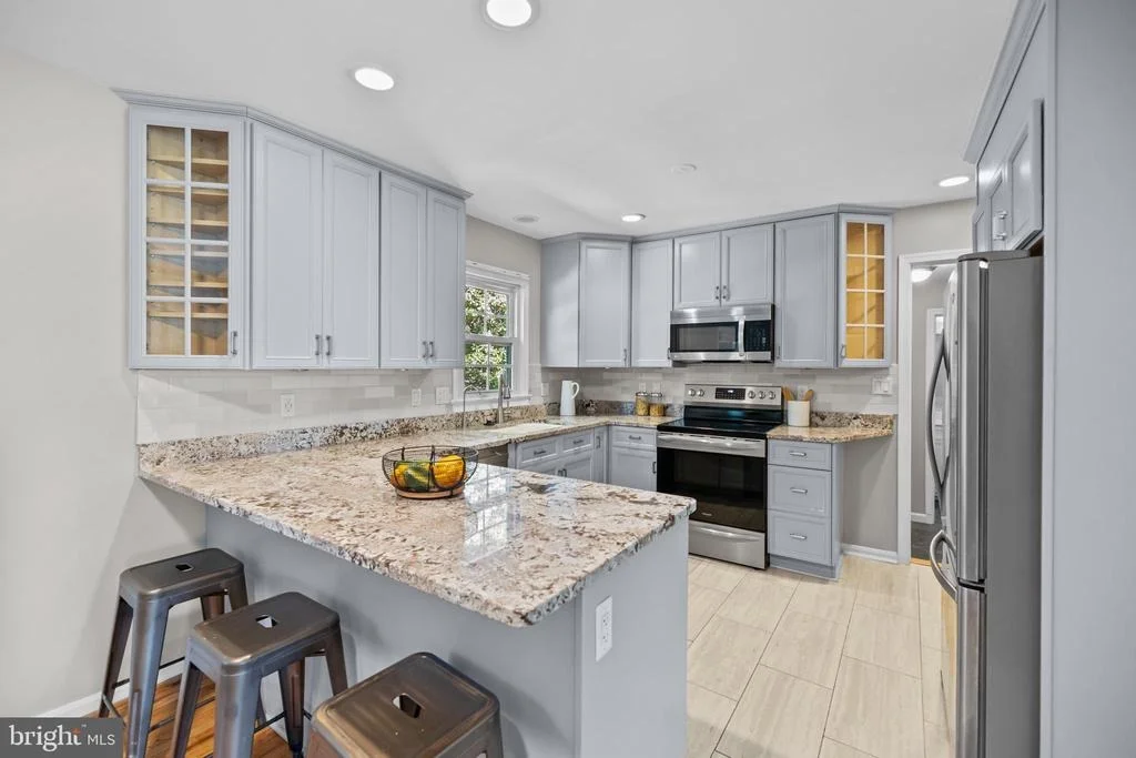 Photo of 9556 PINE BOUGH PLACE