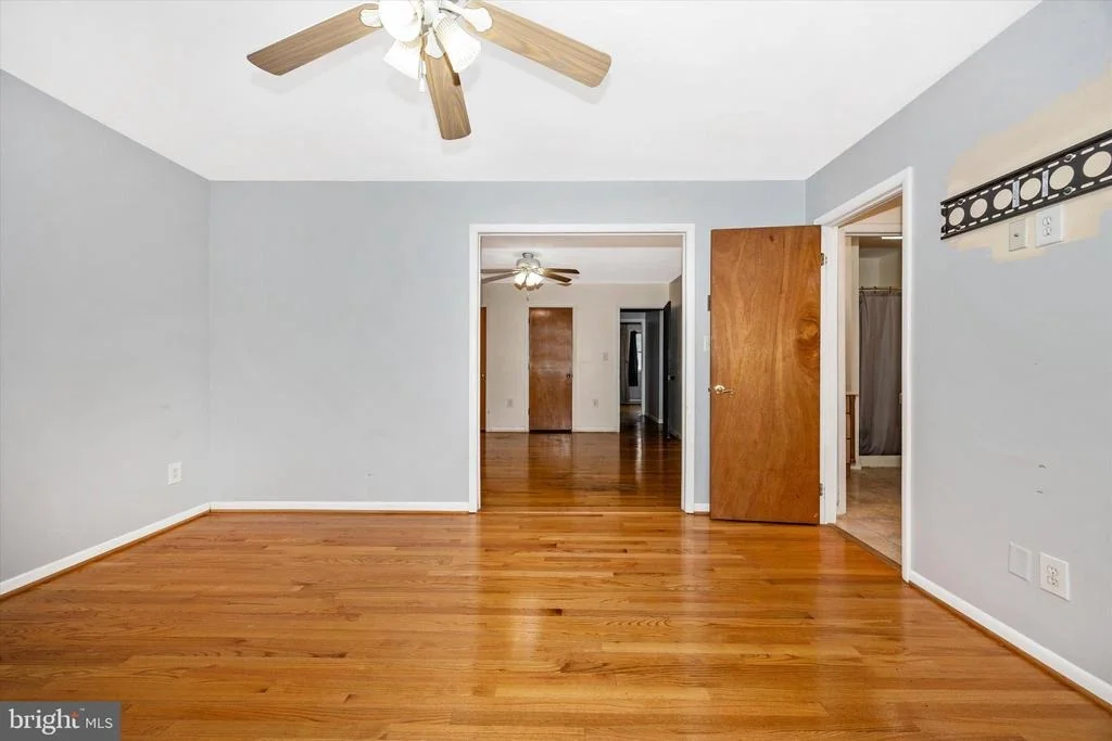 Photo of 3905 SUGARLOAF DRIVE
