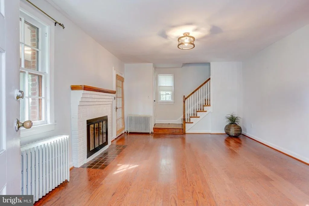Photo of 2303 BRETON DRIVE