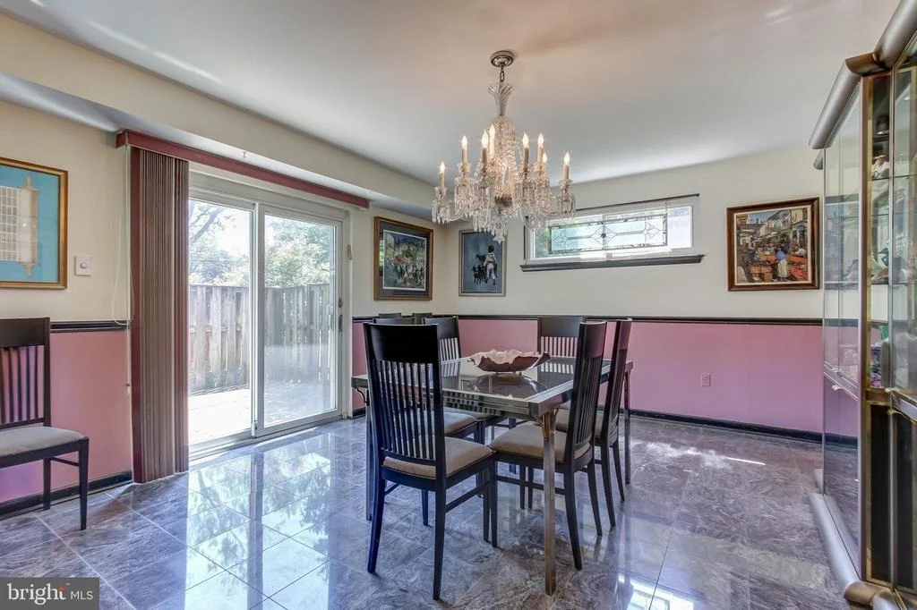 Photo of 703 HILLSBORO DRIVE