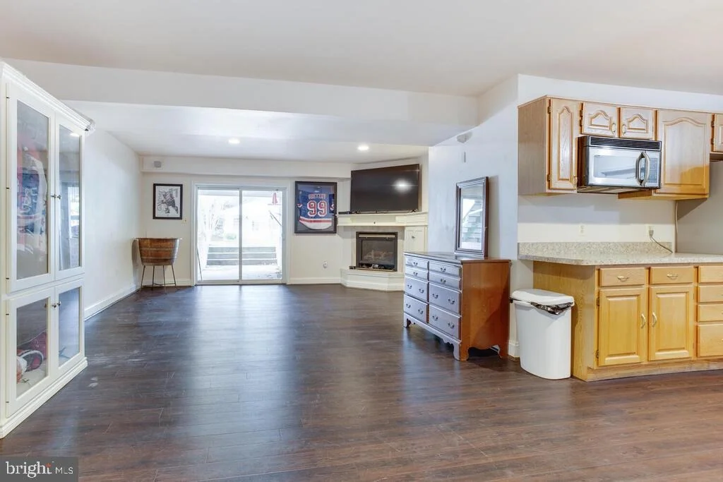 Photo of 12500 PERRYWOOD LANE