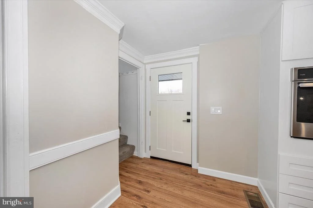 Photo of 11012 ARNOLD LANE