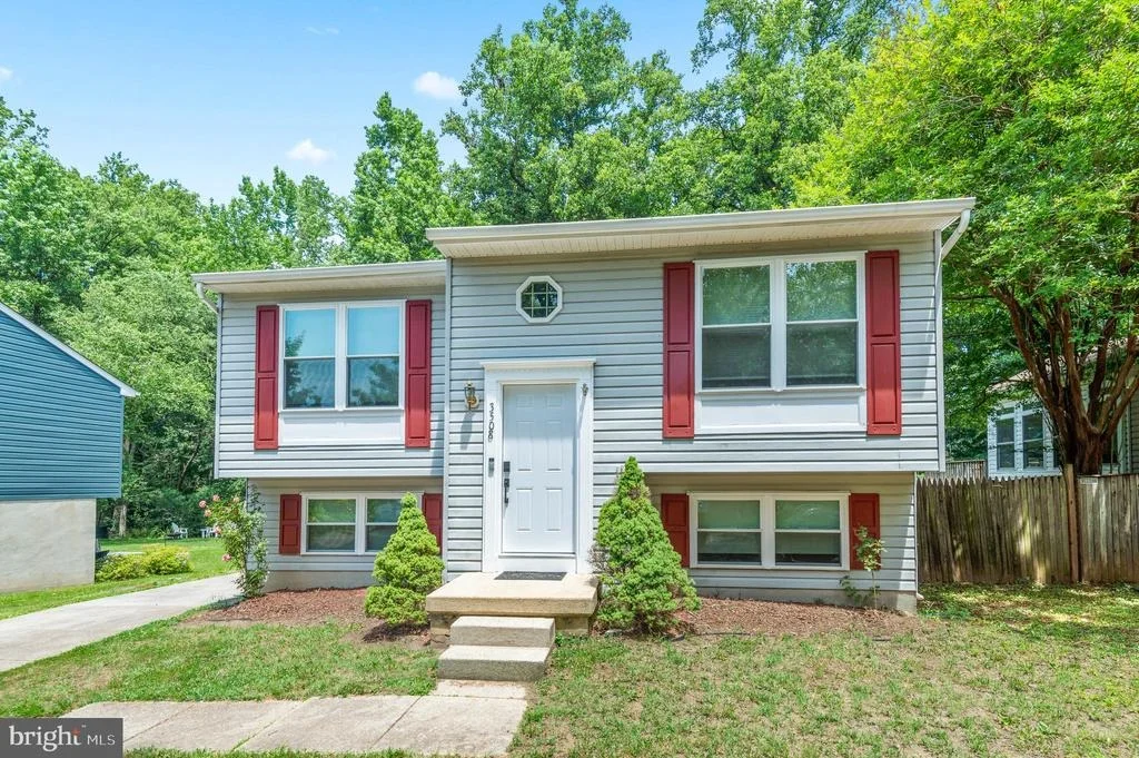 Photo of 3508 RIVER BRIDGE WAY