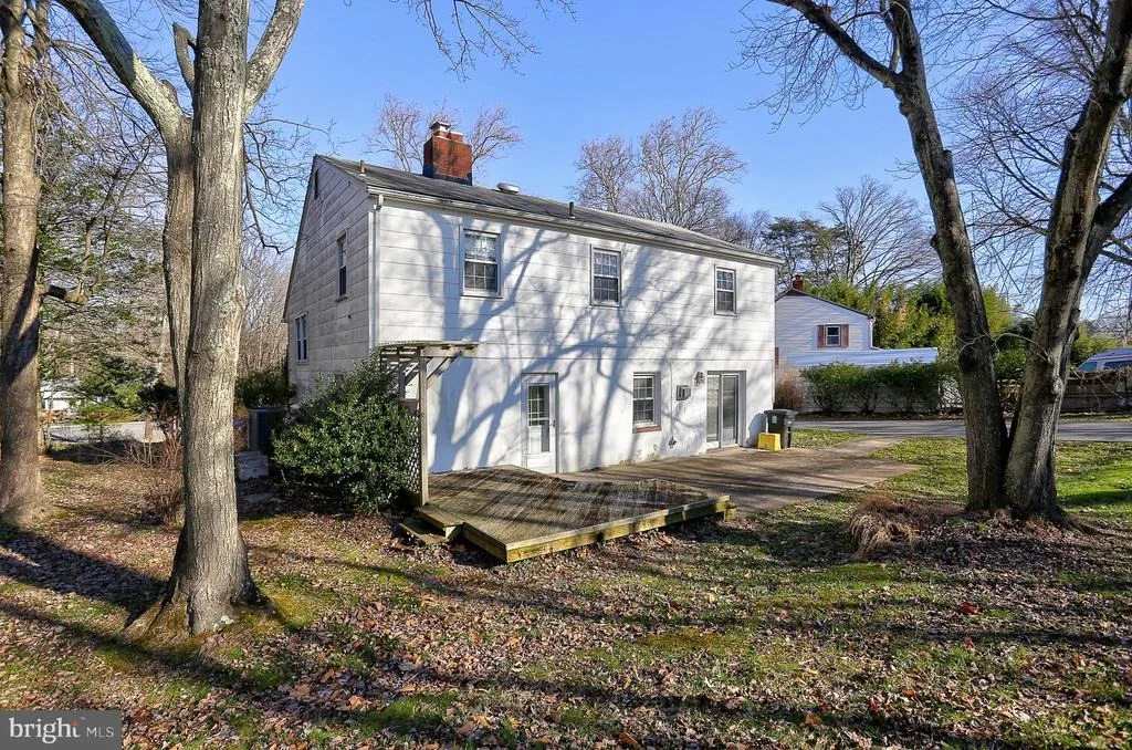 Photo of 6105 WINDHAM ROAD