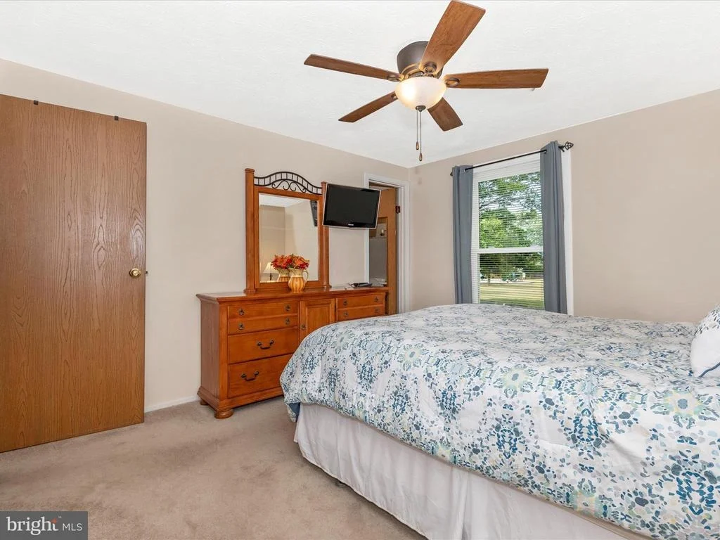 Photo of 1303 BUTTERFLY LANE