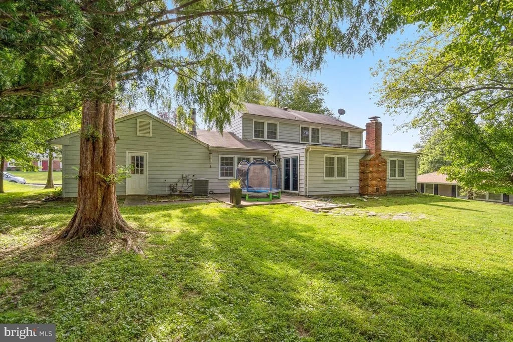 Photo of 14028 BREEZE HILL LANE