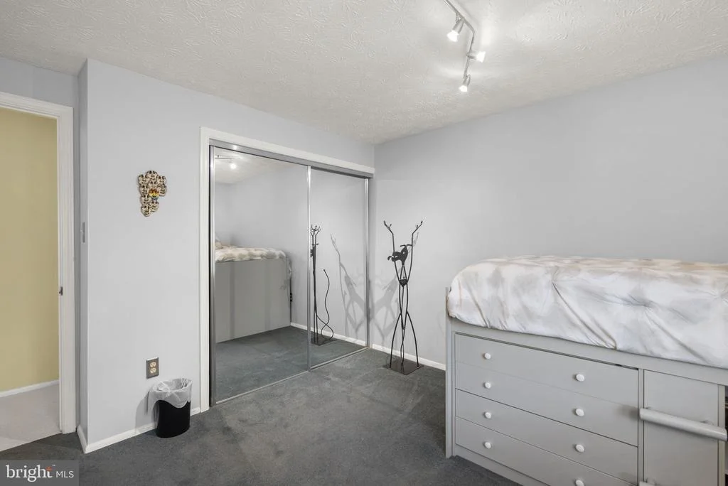 Photo of 17205 BLOSSOM VIEW DRIVE