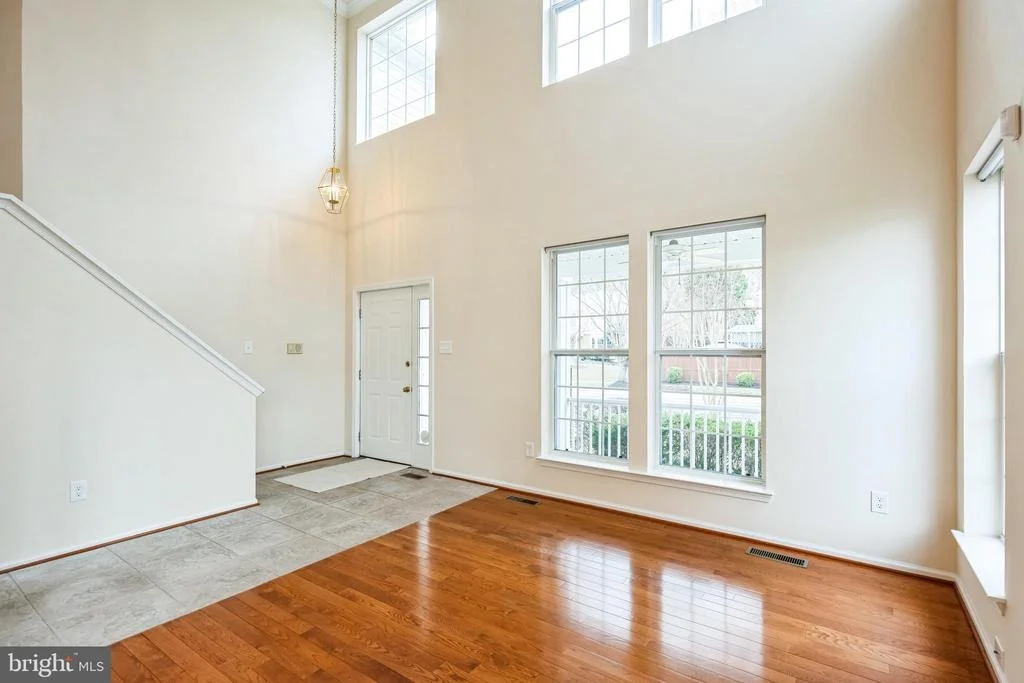 Photo of 1557 CHAPMAN ROAD