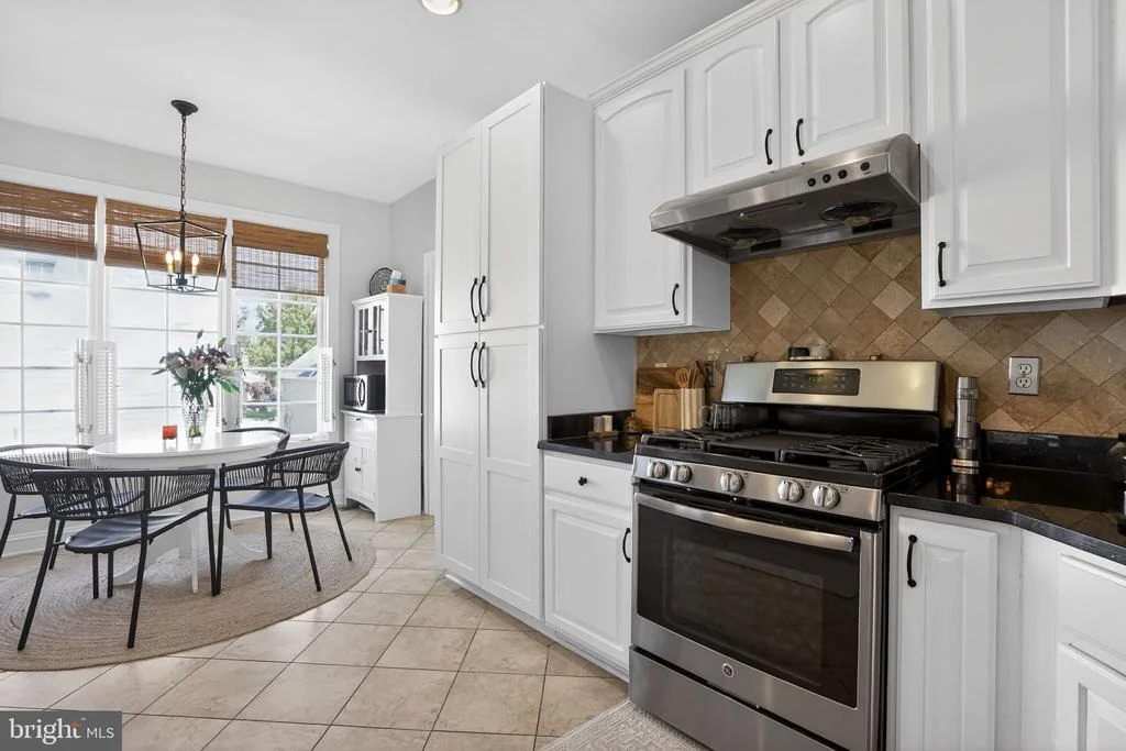 Photo of 21104 HICKORY FOREST WAY