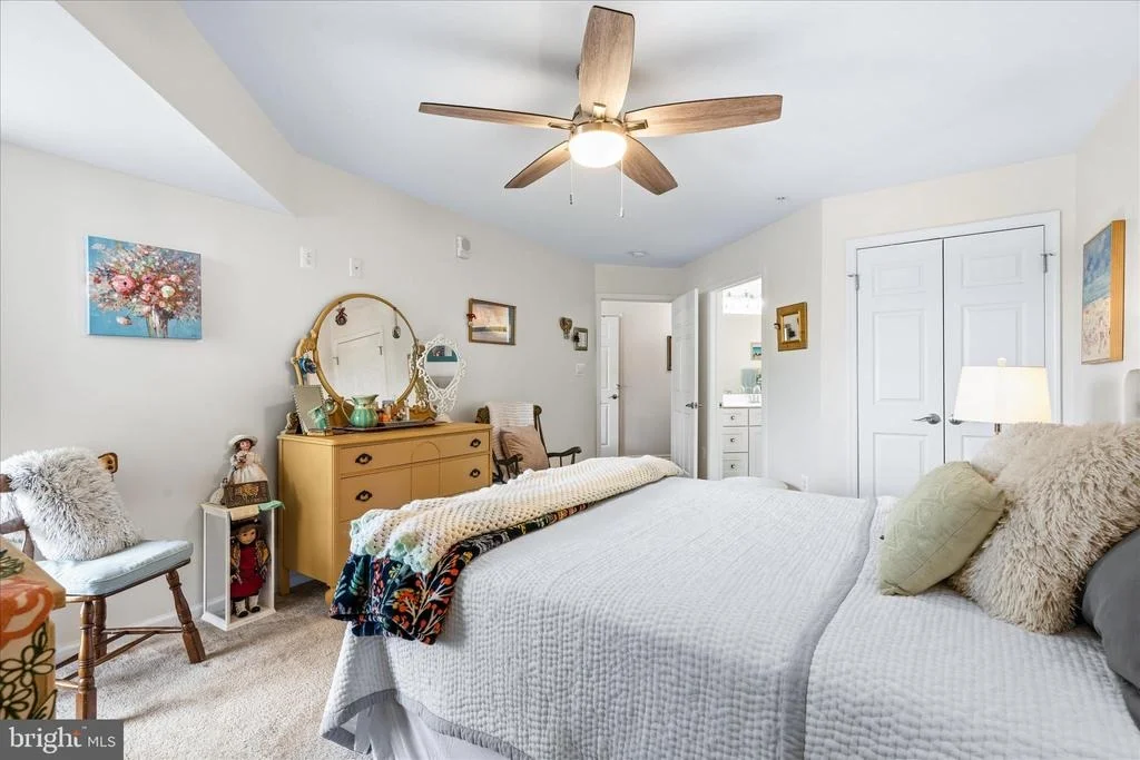 Photo of Unit 2C at 2507 SHELLEY CIRCLE