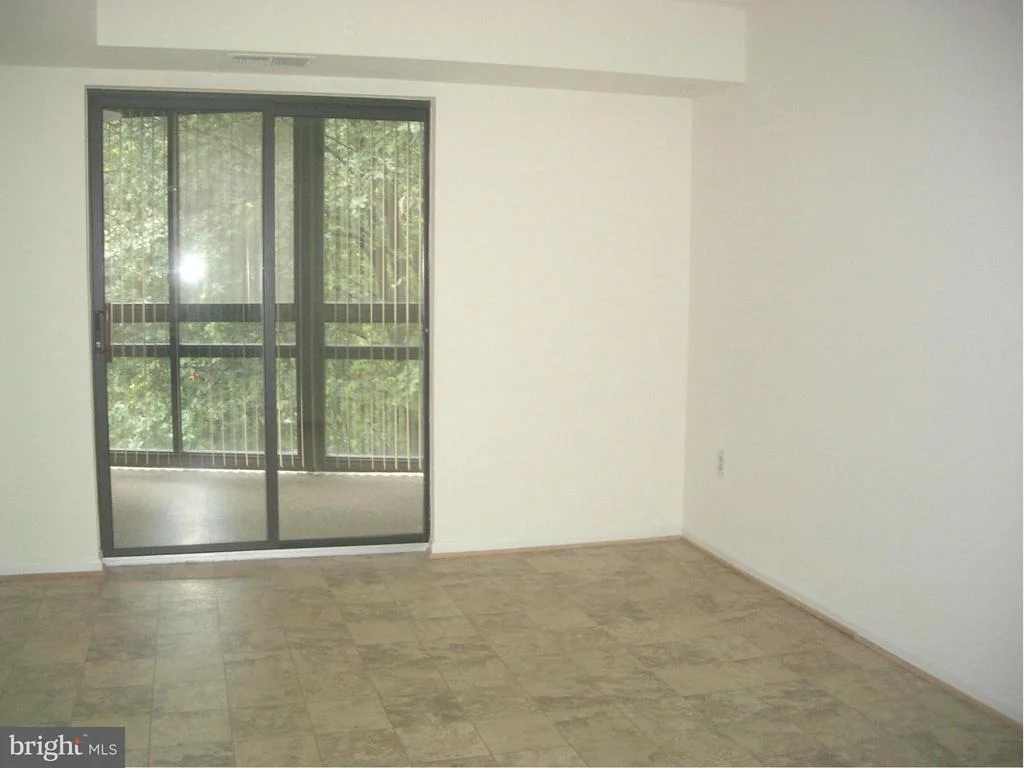 Photo of Unit 3718 at 15115 INTERLACHEN DRIVE