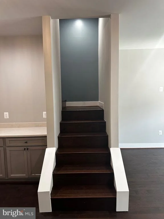 Photo of 4 AKIN AVENUE