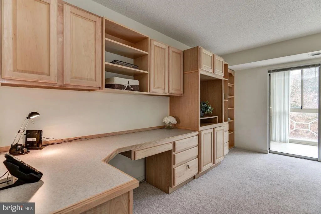 Photo of Unit 302 at 14805 PENNFIELD CIRCLE
