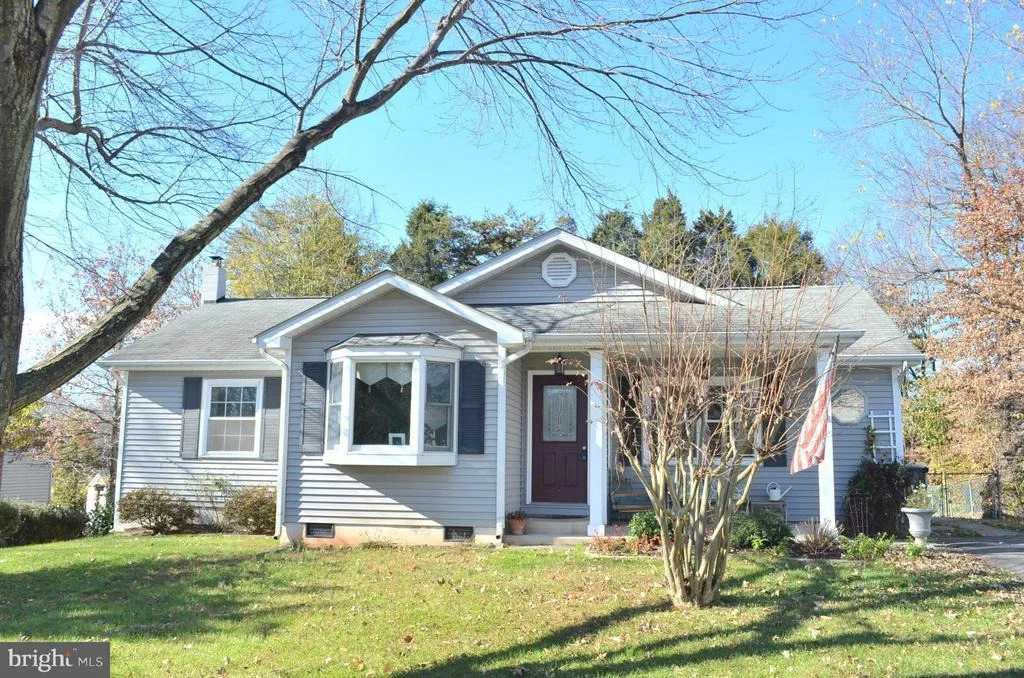Photo of 9644 BRANCHVIEW LANE