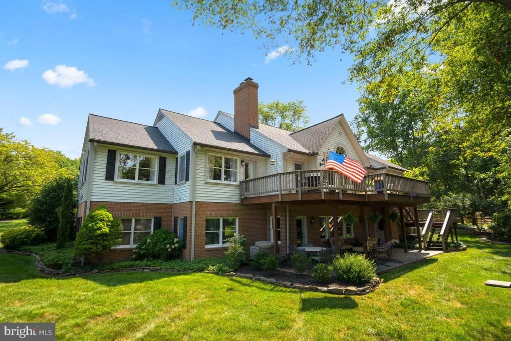 Photo of 17030 BARN RIDGE DRIVE