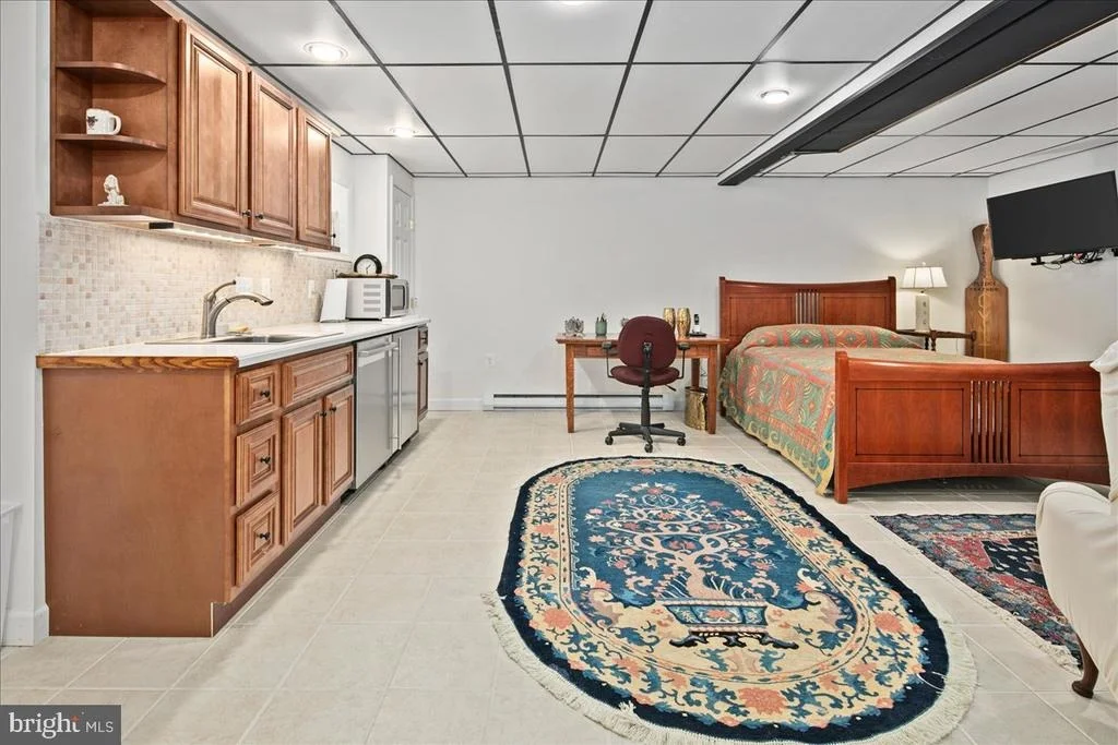 Photo of 9352 MOUNT VERNON CIRCLE