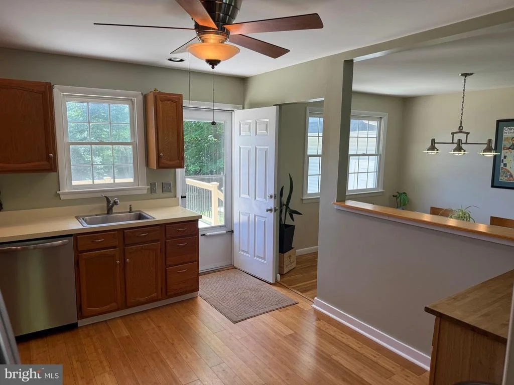 Photo of 1022 HARBOR DRIVE