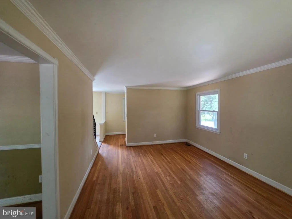 Photo of 12100 CHESTERTON DRIVE