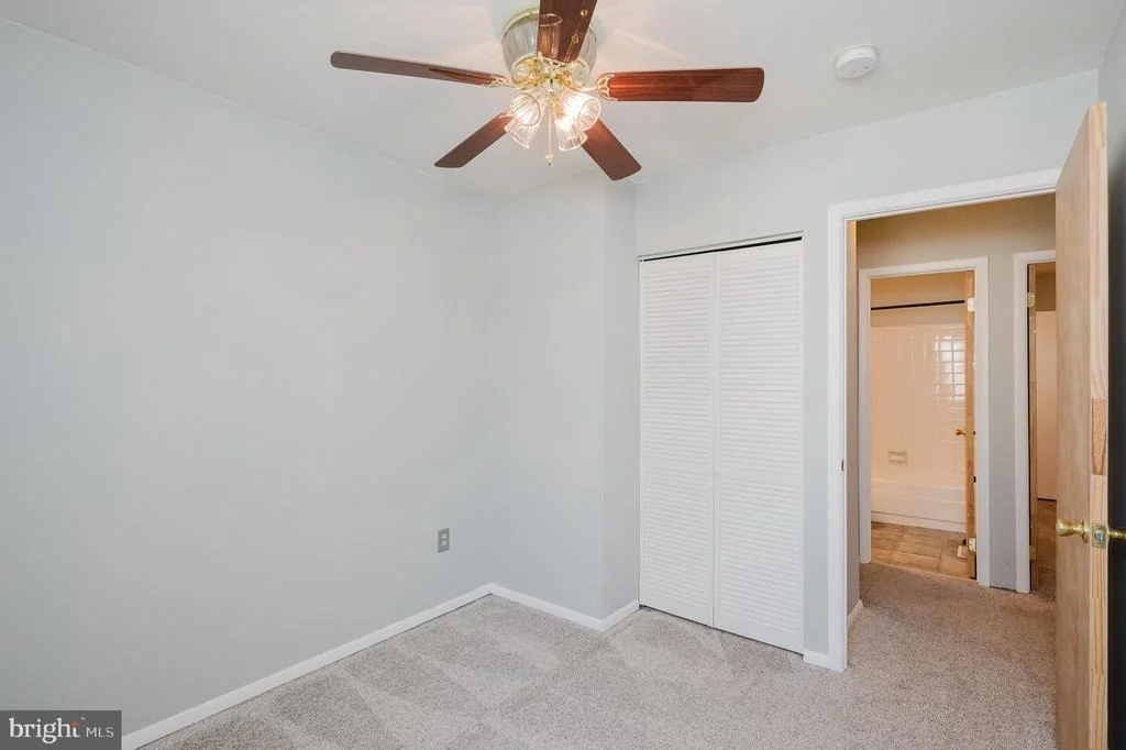Photo of 406 LABURNUM ROAD