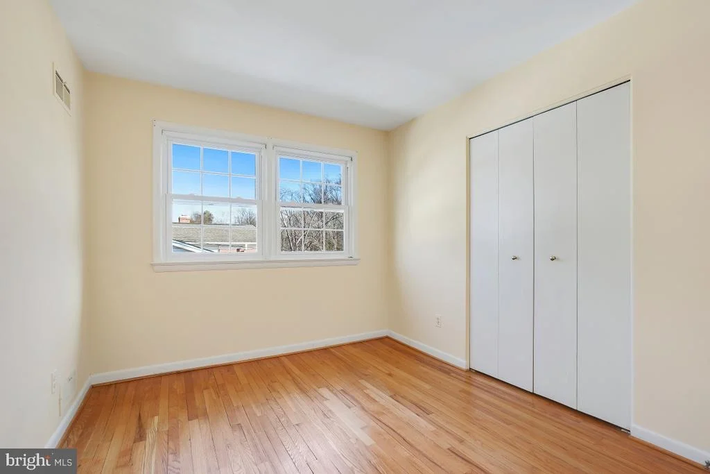 Photo of 13204 HATHAWAY DRIVE