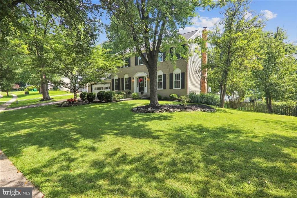 Photo of 2603 BELLE CREST LANE