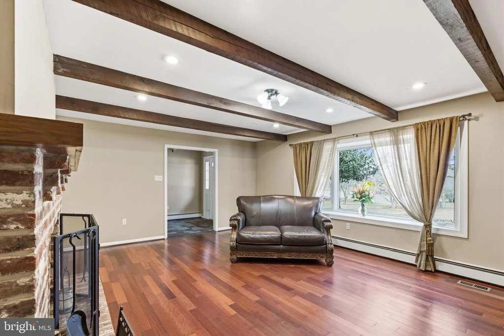 Photo of 682 WHIRLAWAY DRIVE