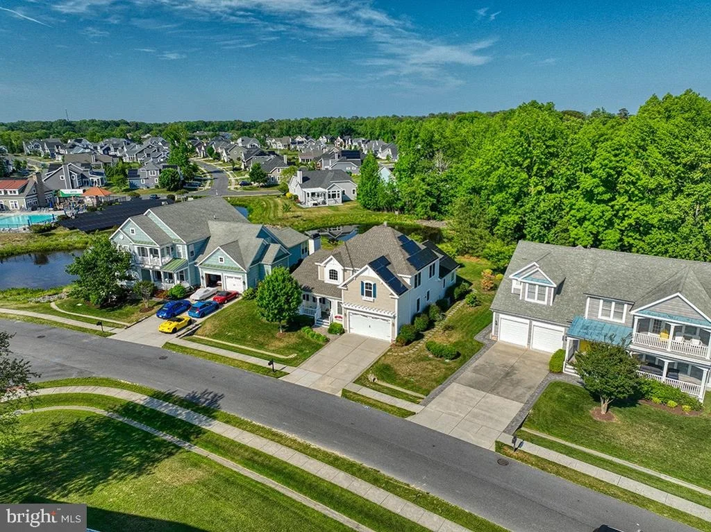 Photo of 20763 RODNEY DRIVE
