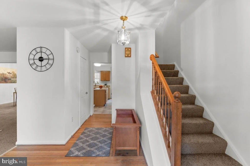 Photo of 7580 MERRYMAKER WAY