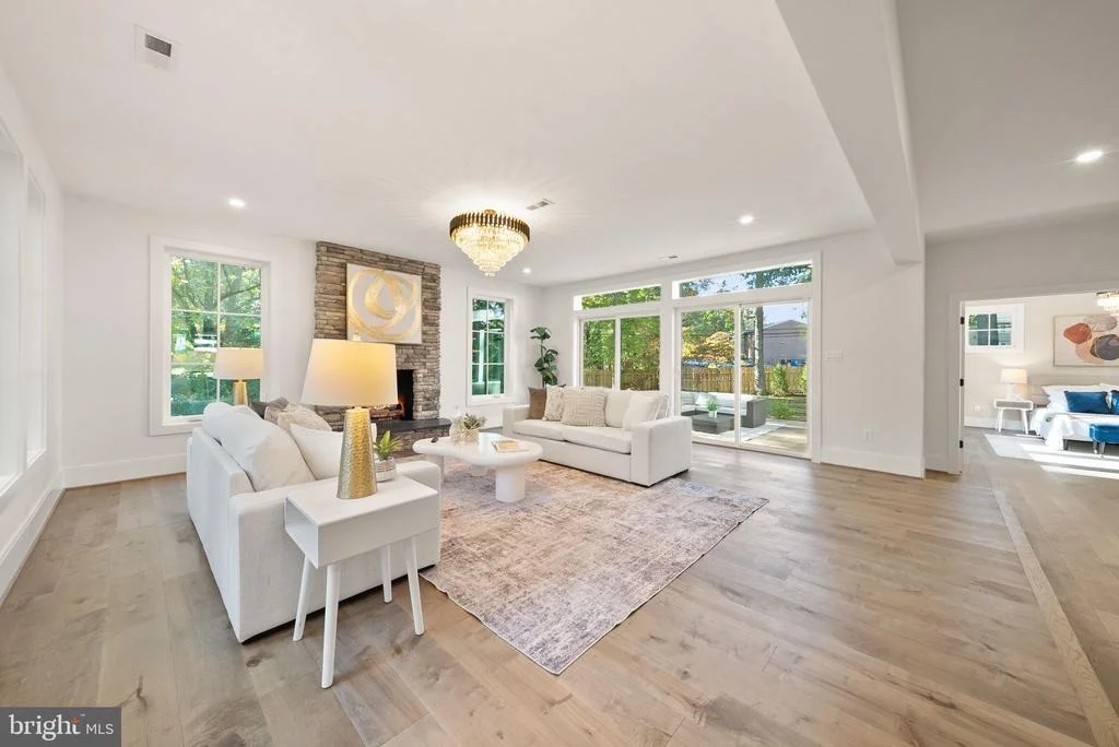 Photo of 8615 ACORN CIRCLE